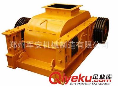 鄭州軍安機(jī)械 專業(yè)生產(chǎn)銷售對輥式破碎機(jī)及青石破碎機(jī)，價格合理，品質(zhì)可靠